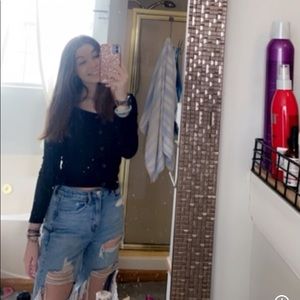 Meet your Posher, Alyssa